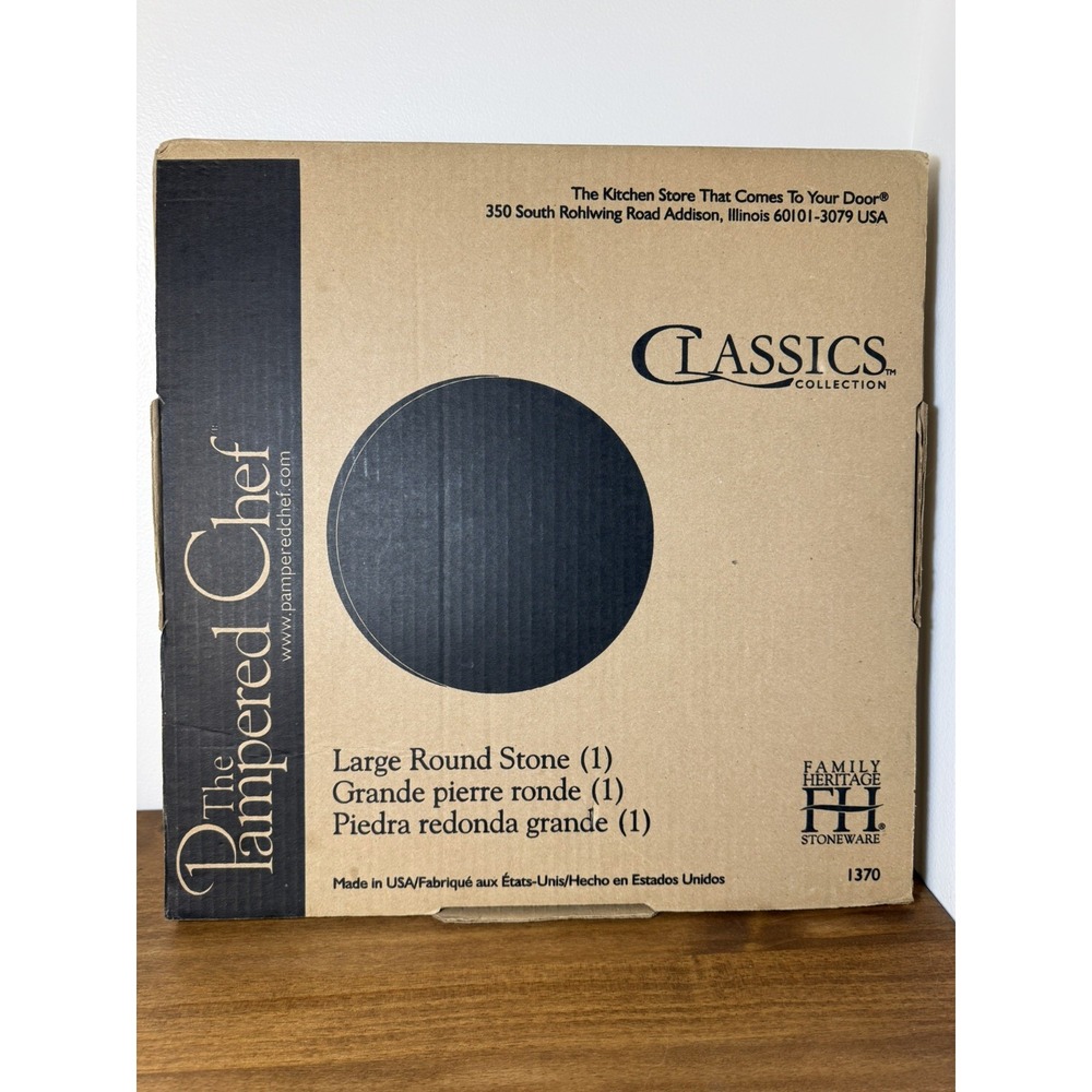NEW Pampered Chef Large Round 15" Pizza Stone 1370 Family Heritage Stoneware USA